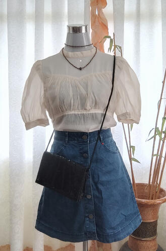 Tops/Blouse